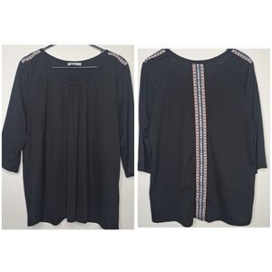 Loveappella Women's Black Top 3/4 Sleeve Multicolor Embroidered Detail  2X